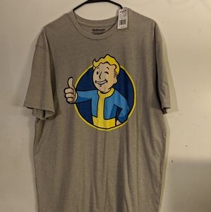 Fallout Video Game T-shirt (XL)